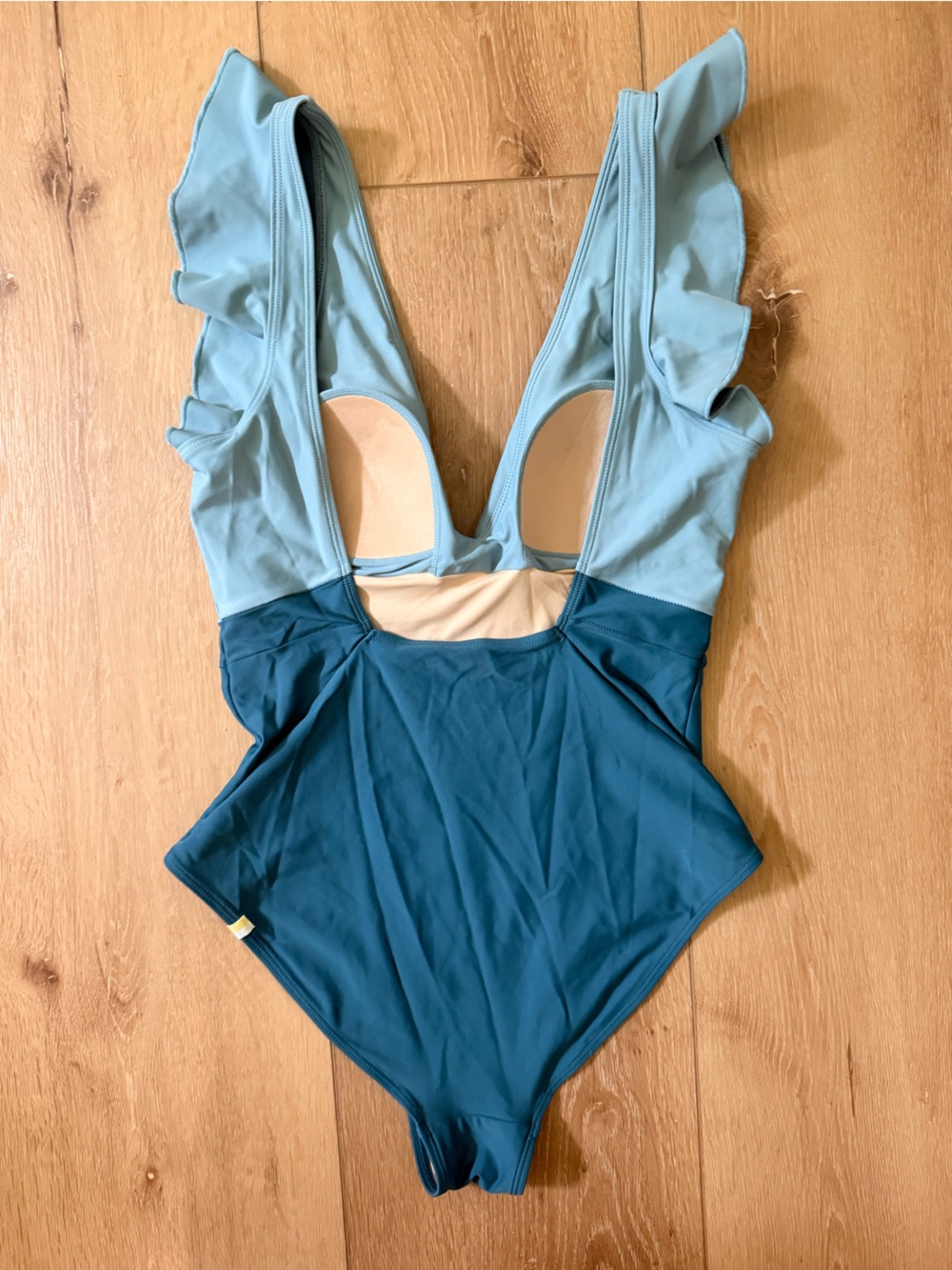Summersalt Ruffle Backflip one piece - Picture 2 of 2